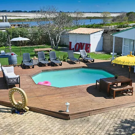 Villa Maison Du Bonheur , De Detente , Confort Piscine, Billard,en Pleine Camargue Le Grau-du-Roi