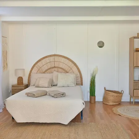 Maison Du Bonheur , De Detente , Confort Piscine, Billard,en Pleine Camargue