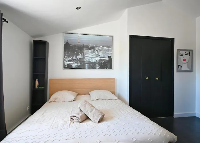La Maison Du Bonheur, Piscine, Jacuzzi, Billard Le Grau-du-Roi