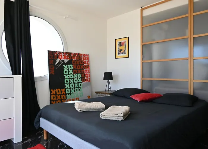 La Maison Du Bonheur, Piscine, Jacuzzi, Billard Willa Le Grau-du-Roi
