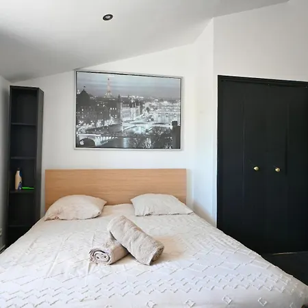 La Maison Du Bonheur, Piscine, Jacuzzi, Billard Le Grau-du-Roi